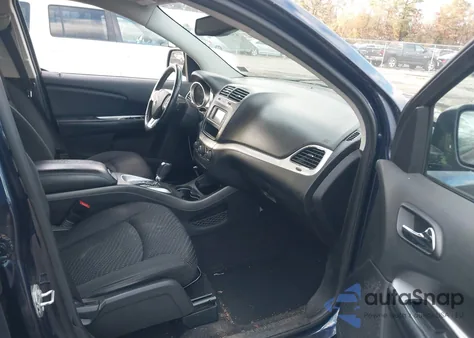 2017 Dodge Journey Sxt Awd z USA, uszkodzony, nr VIN 3C4PDDBG8HT555121